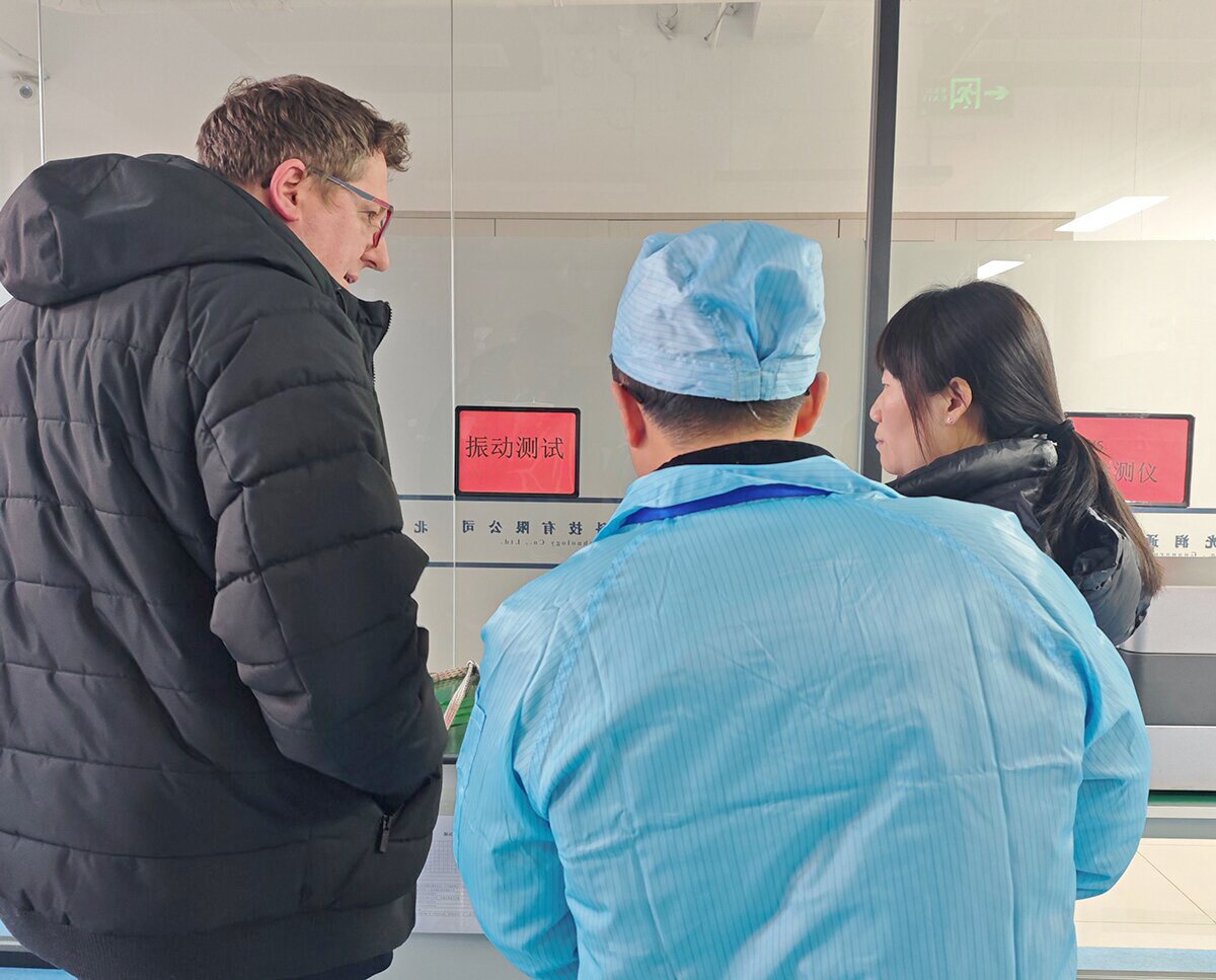 波蘭學(xué)者考察光潤通